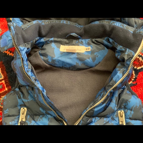 H&M L.O.G.G. Boys Zip Up Hooded Puffer Vest Jacket - Picture 6 of 9
